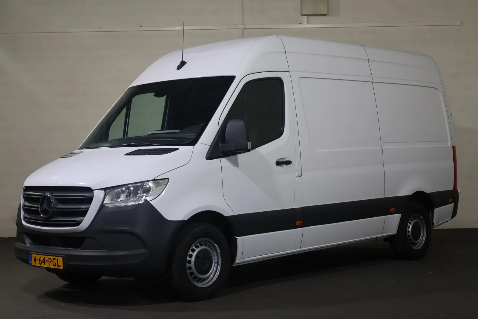Mercedes-Benz Sprinter (2022) — foto 1