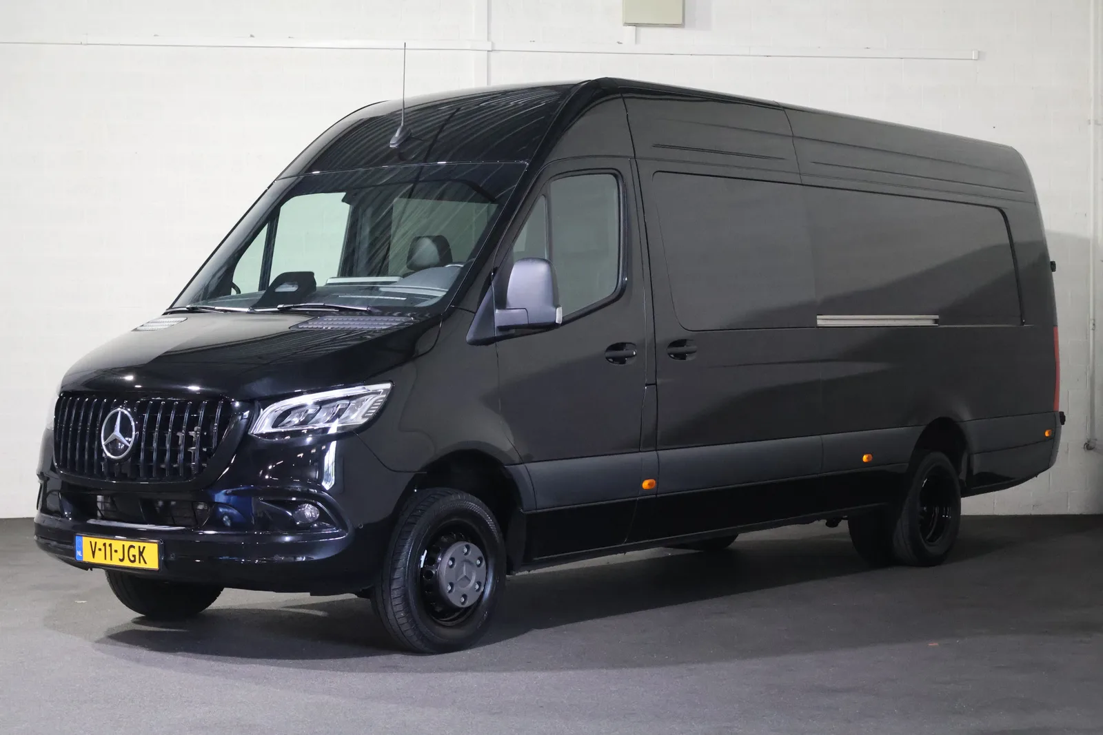 Mercedes-Benz Sprinter (2024) — foto 1