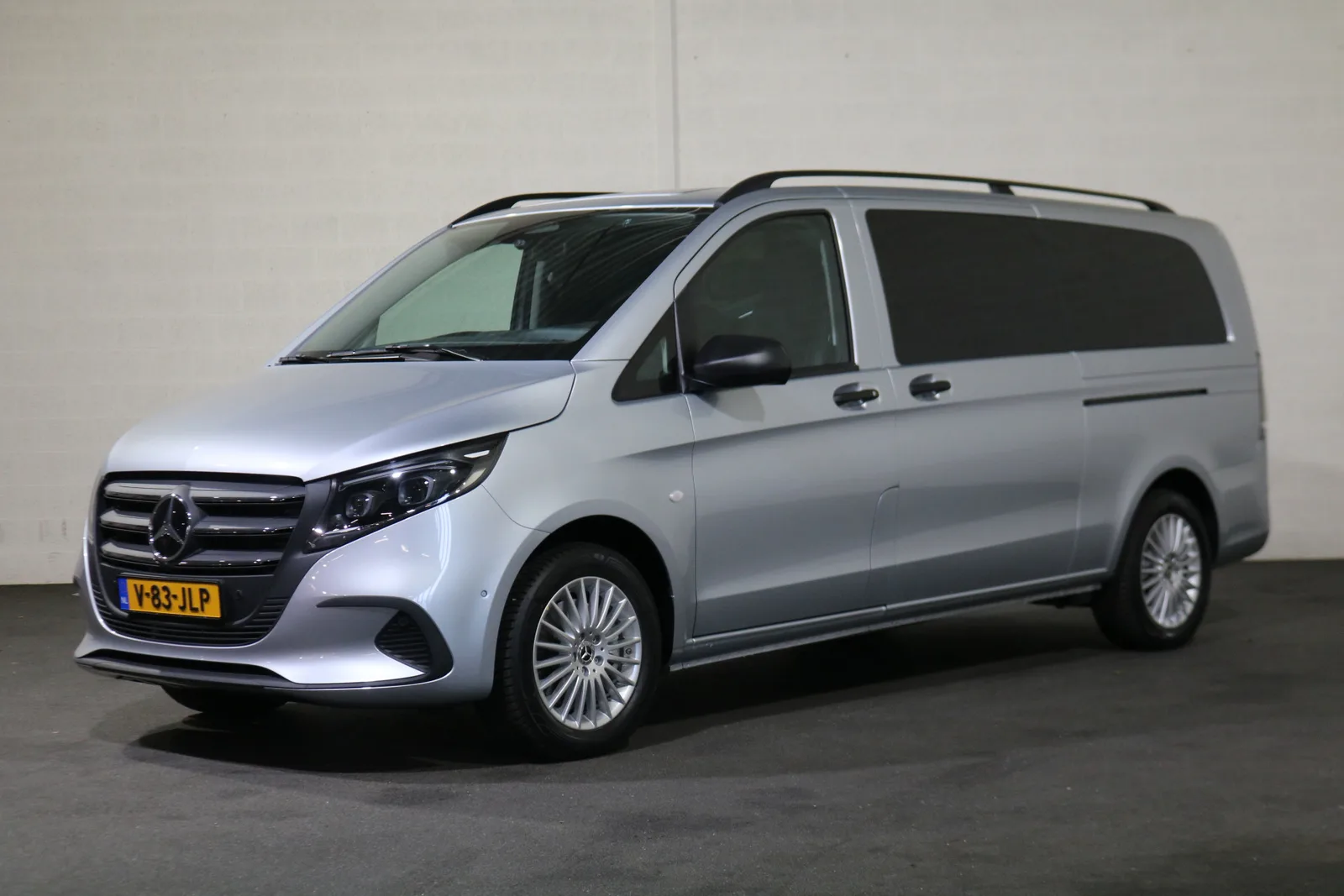 Mercedes-Benz Vito (2024) — foto 1