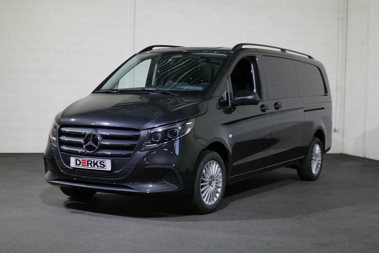 Mercedes-Benz Vito (2024) — foto 1