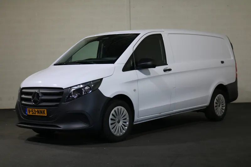 Mercedes-Benz Vito (2024)