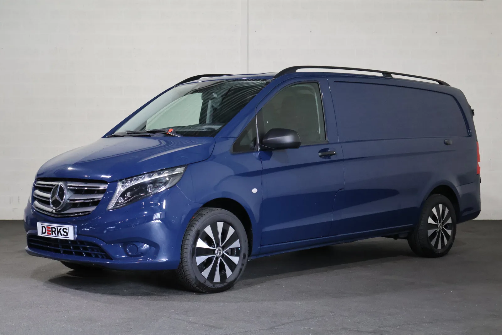 Mercedes-Benz Vito (2023) — foto 1