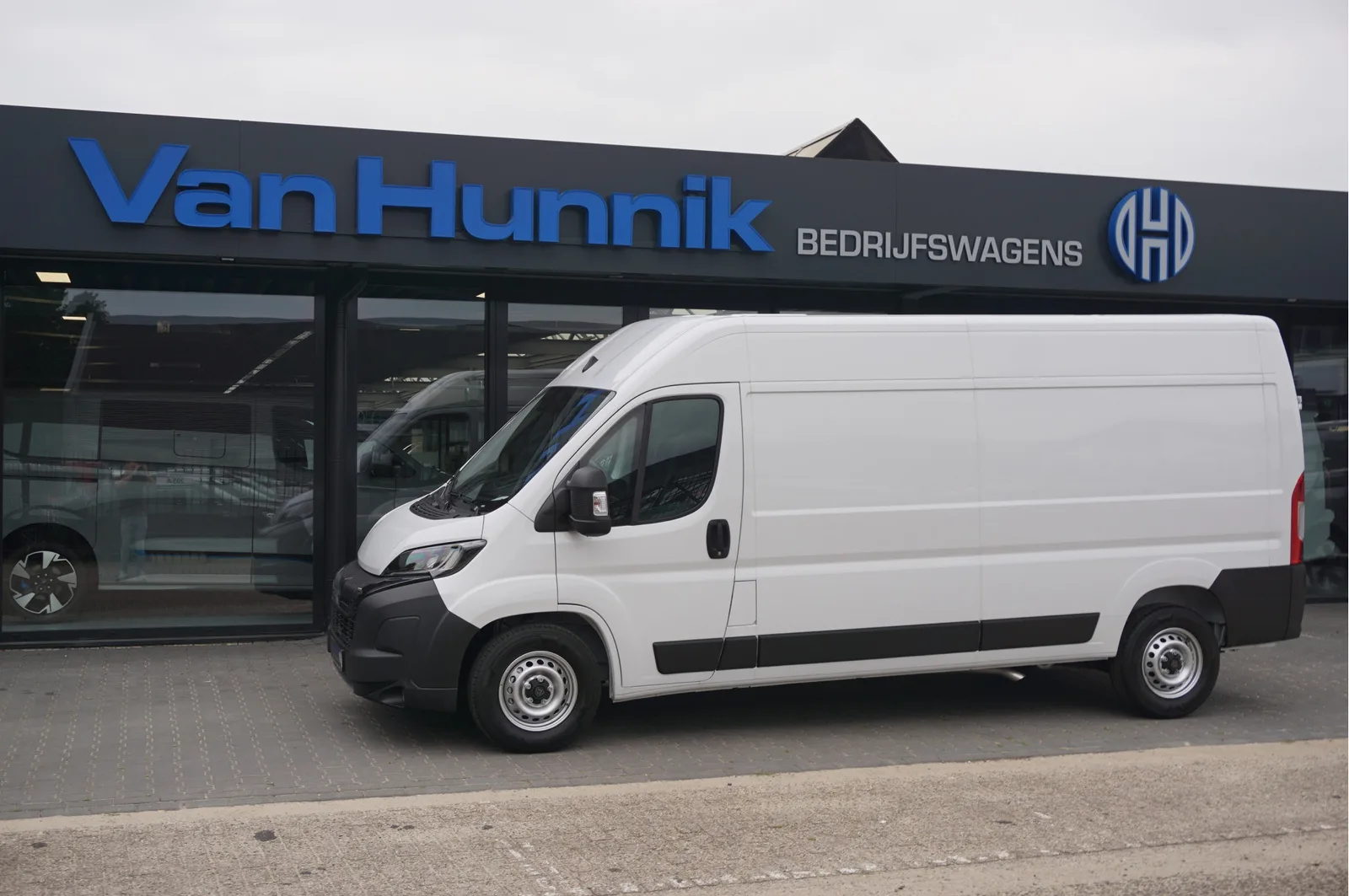 Peugeot Boxer (2024) — foto 1