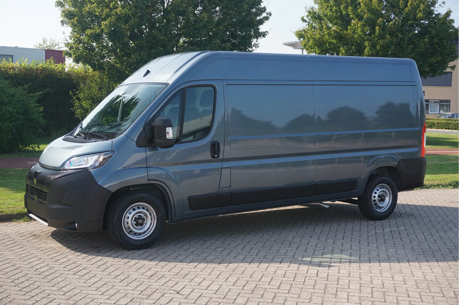 Peugeot Boxer (2024) — foto 1