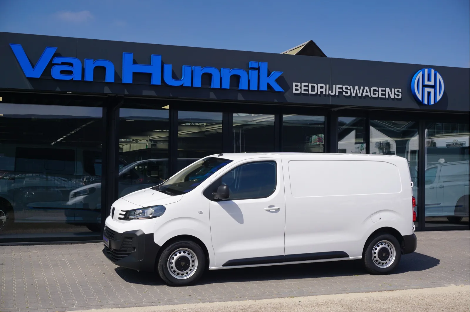 Peugeot Expert (2024) — foto 1