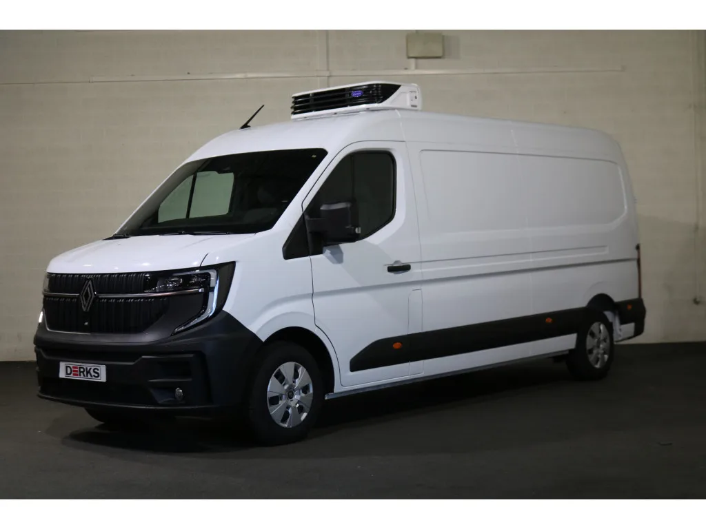 Renault Master (2024) — foto 1