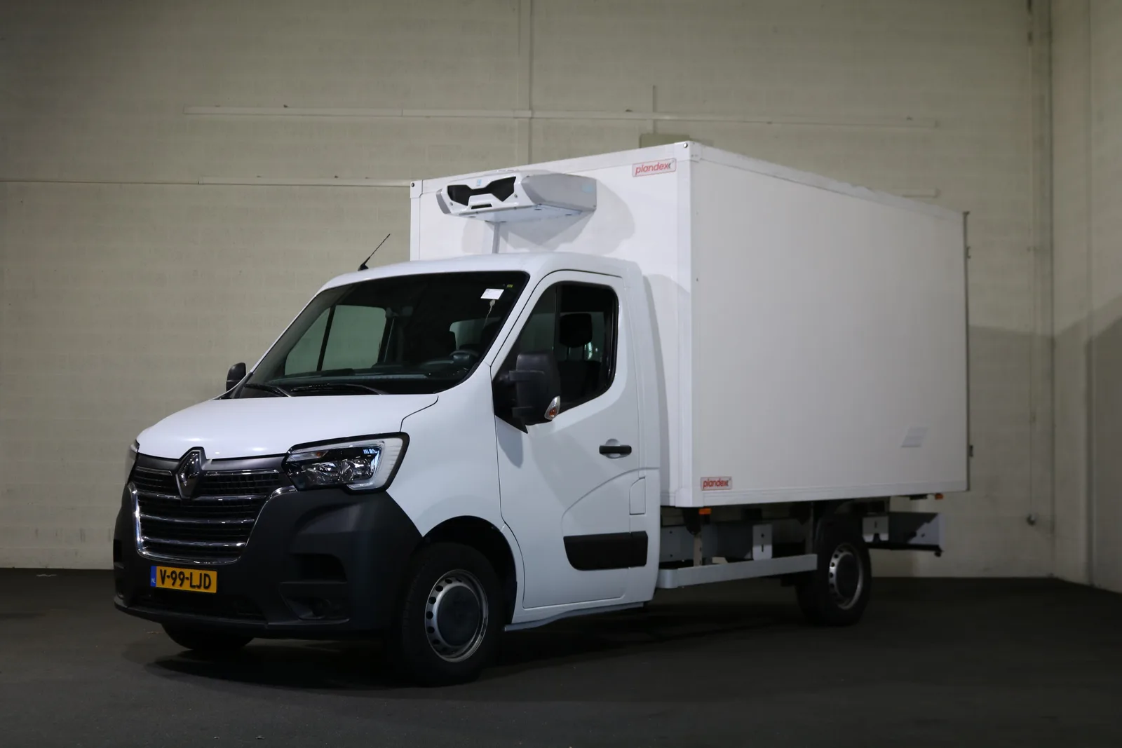 Renault Master (2022) — foto 1