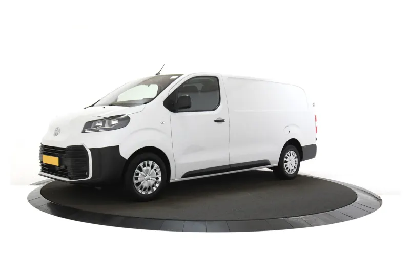 Toyota ProAce Long Worker (2024)