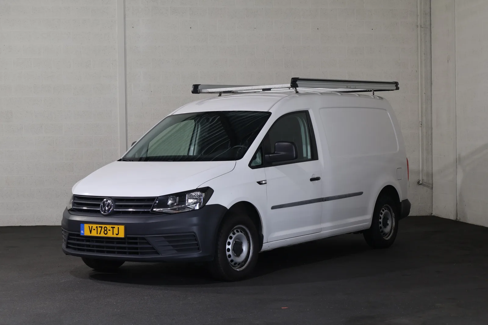 Volkswagen Caddy (2018) — foto 1