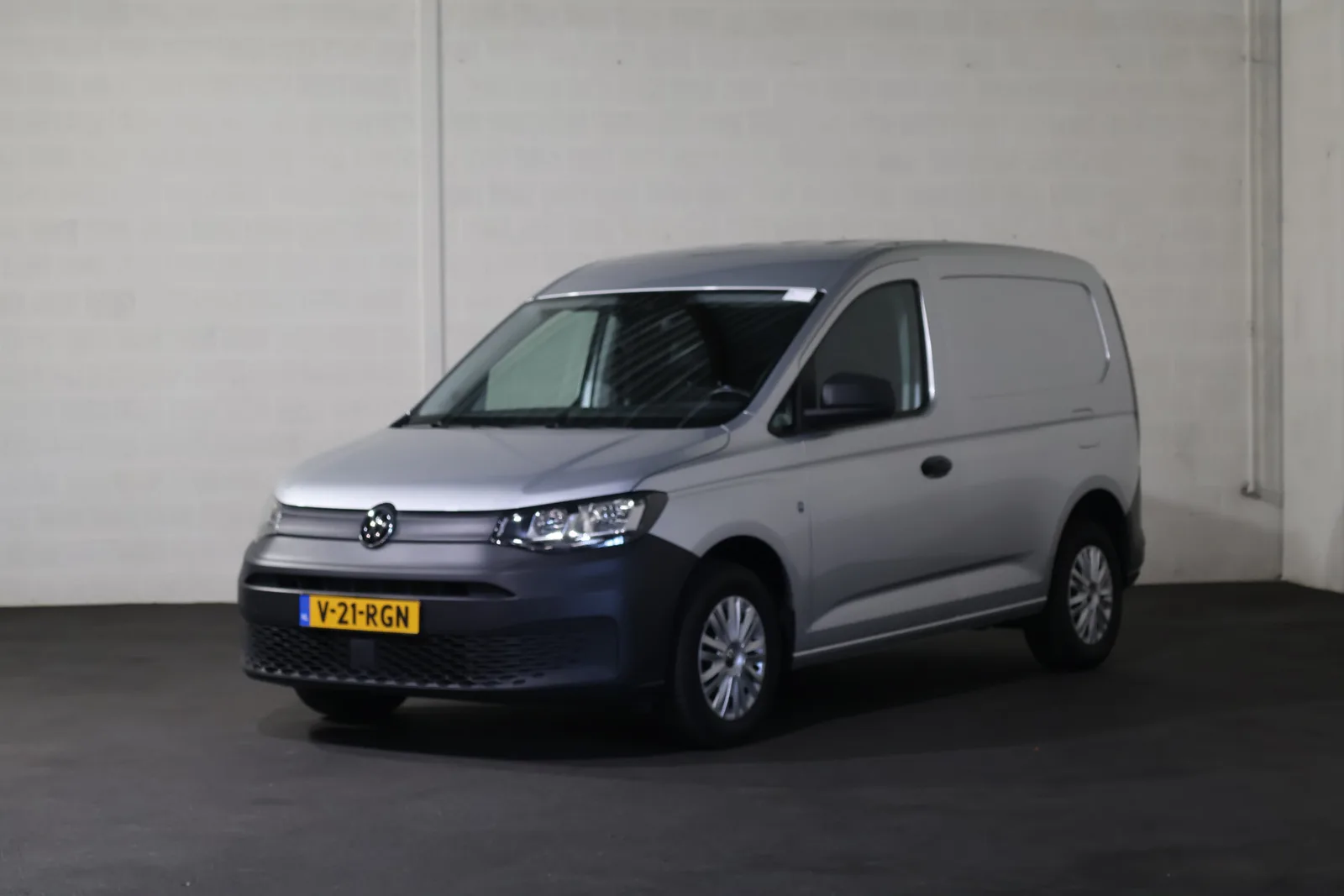 Volkswagen Caddy (2024) — foto 1