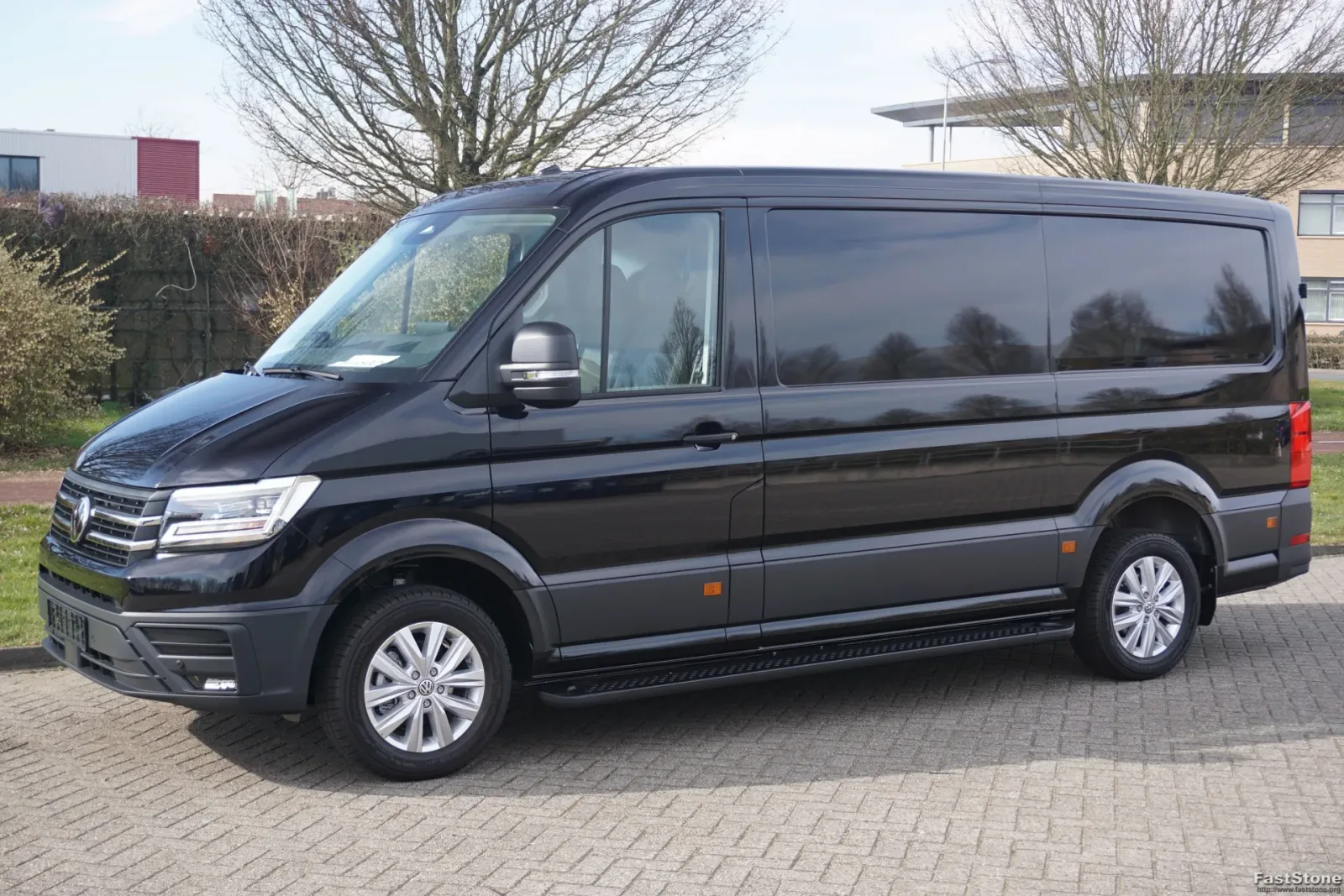 Volkswagen Crafter (2024) — foto 1