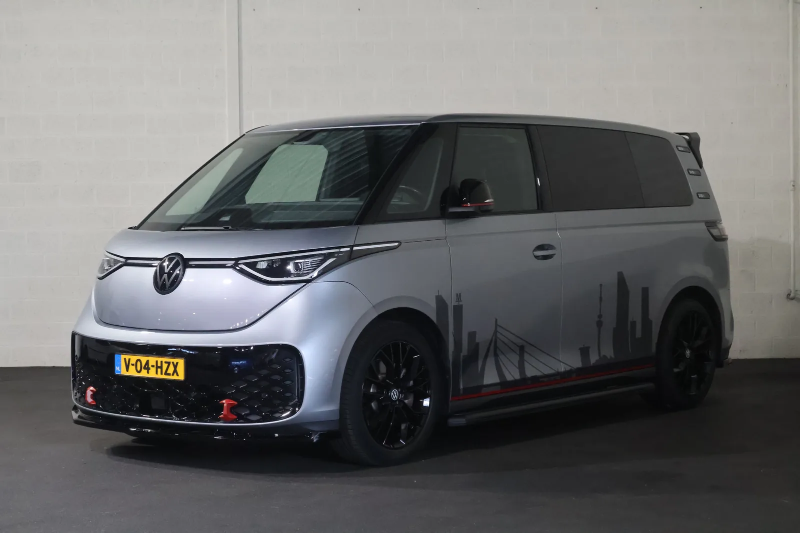 Volkswagen ID. Buzz (2024) — foto 1