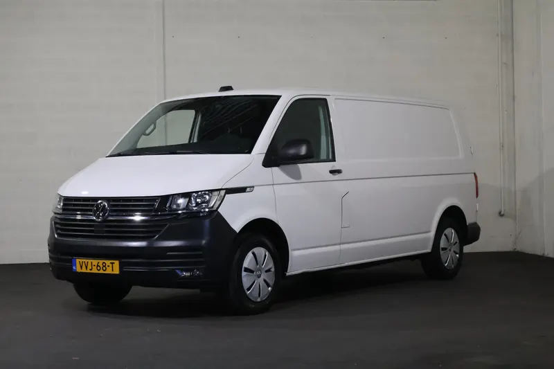 Volkswagen Transporter (2023)