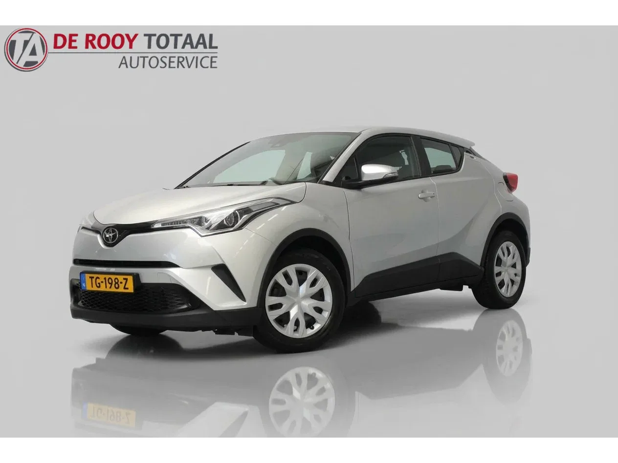 Toyota C-HR (2017) — foto 1