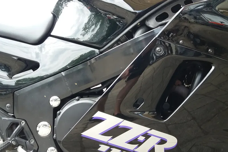 Kawasaki ZZR 1100 (1993)