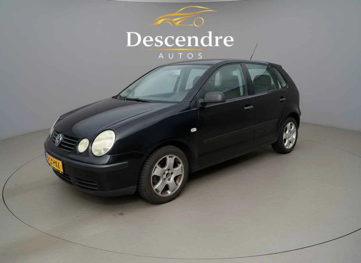 Volkswagen Polo (2003) — foto 1