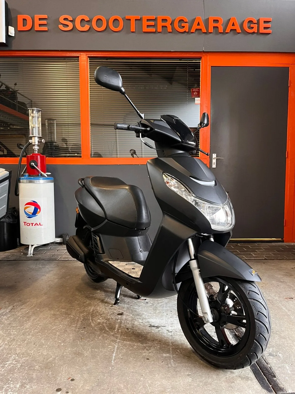 Peugeot Kisbee brom Mijn FavorietenPeugeot (2021) — foto 1