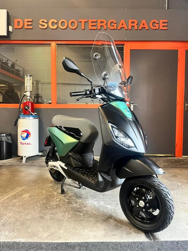 Piaggio One brom Mijn FavorietenPiaggio (2021) — foto 1