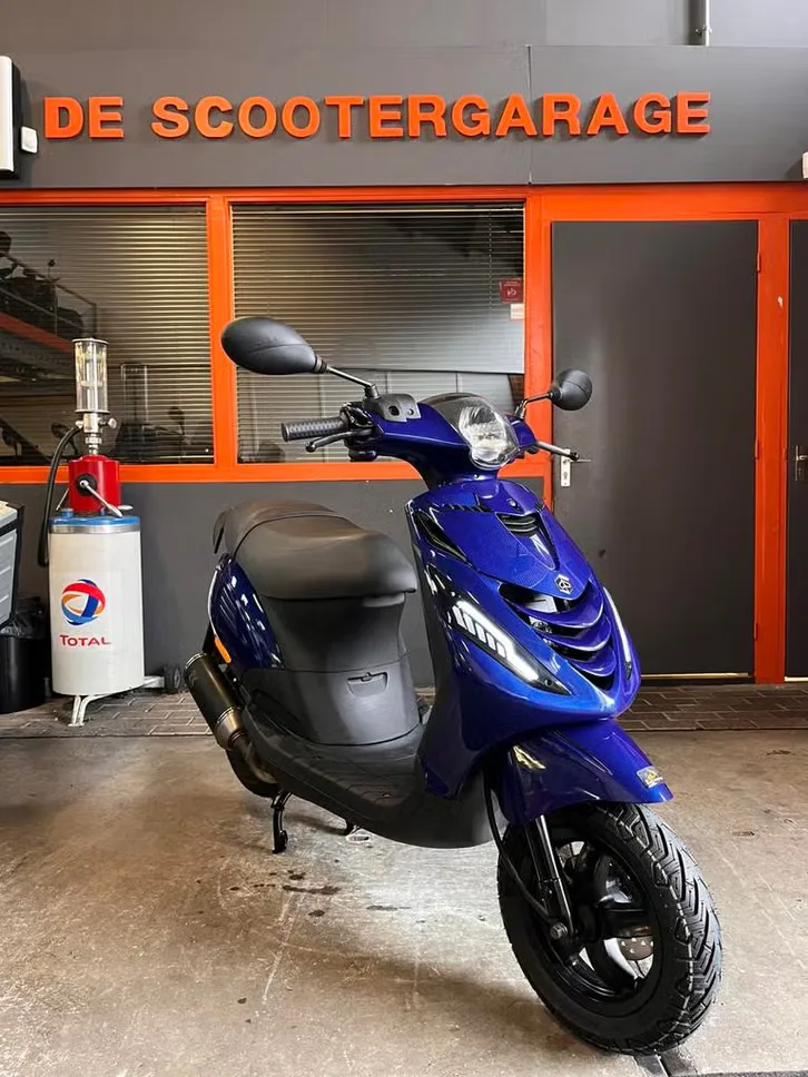 Piaggio Zip (2024) — foto 1