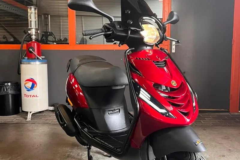 Piaggio Zip e4 Brom Mijn FavorietenFullPiaggio (2018)