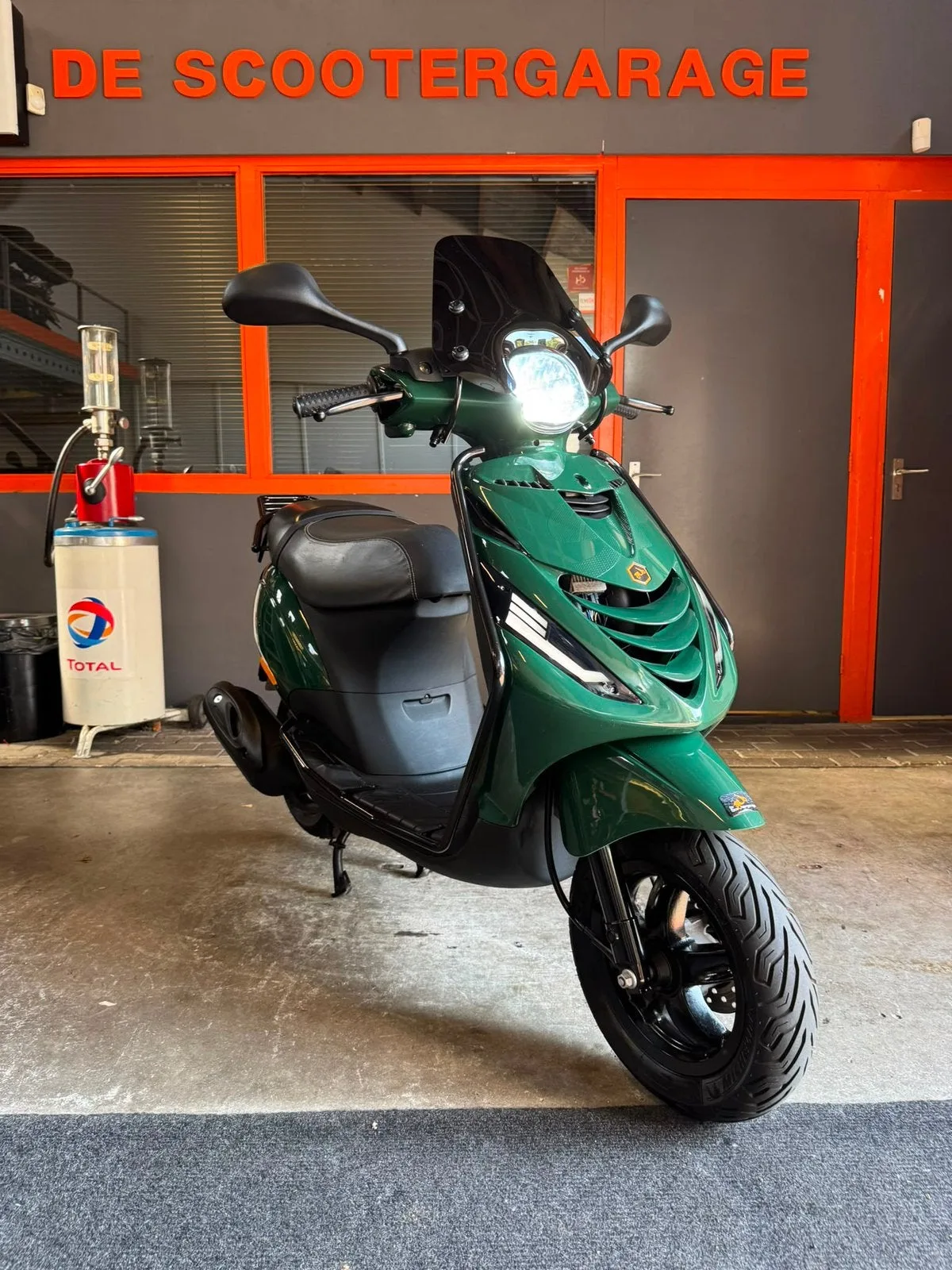 Piaggio Zip Brom Mijn FavorietenPiaggio (2017) — foto 1