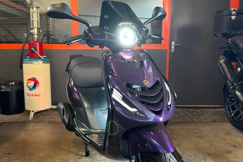 Piaggio Zip brom Mijn FavorietenFullPiaggio (2017)