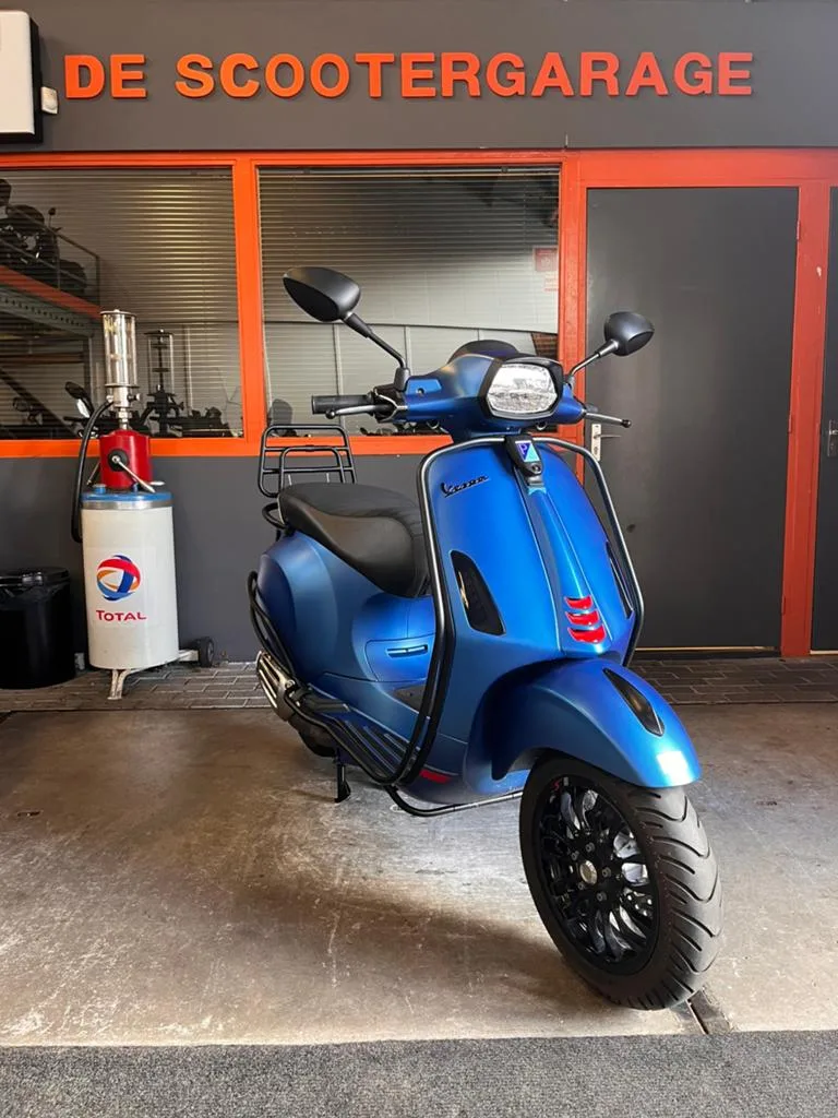 Vespa Sprint (2021) — foto 1