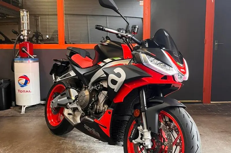 Aprilia Tuono 660 (2022)