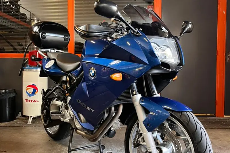 BMW F 800 ST (2008)