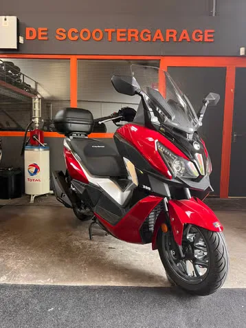 SYM Cruisym 300 (2017) — foto 1