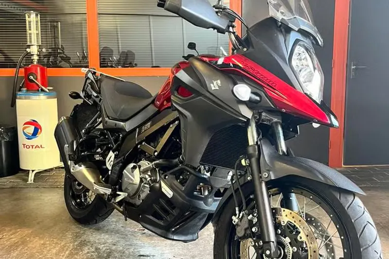 Suzuki V-Strom 650 (2020)