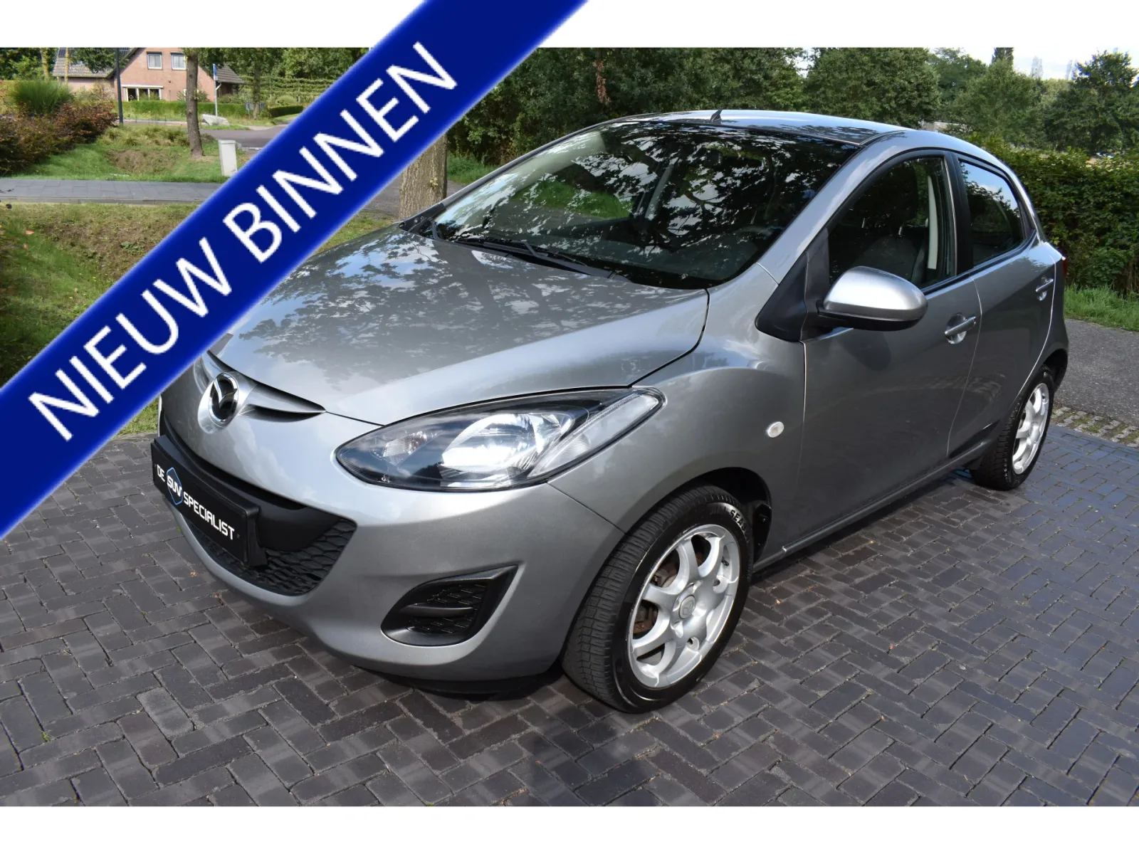 Mazda 2 (2014) — foto 1