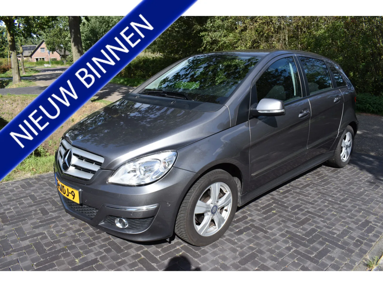 Mercedes-Benz B-Klasse (2009) — foto 1