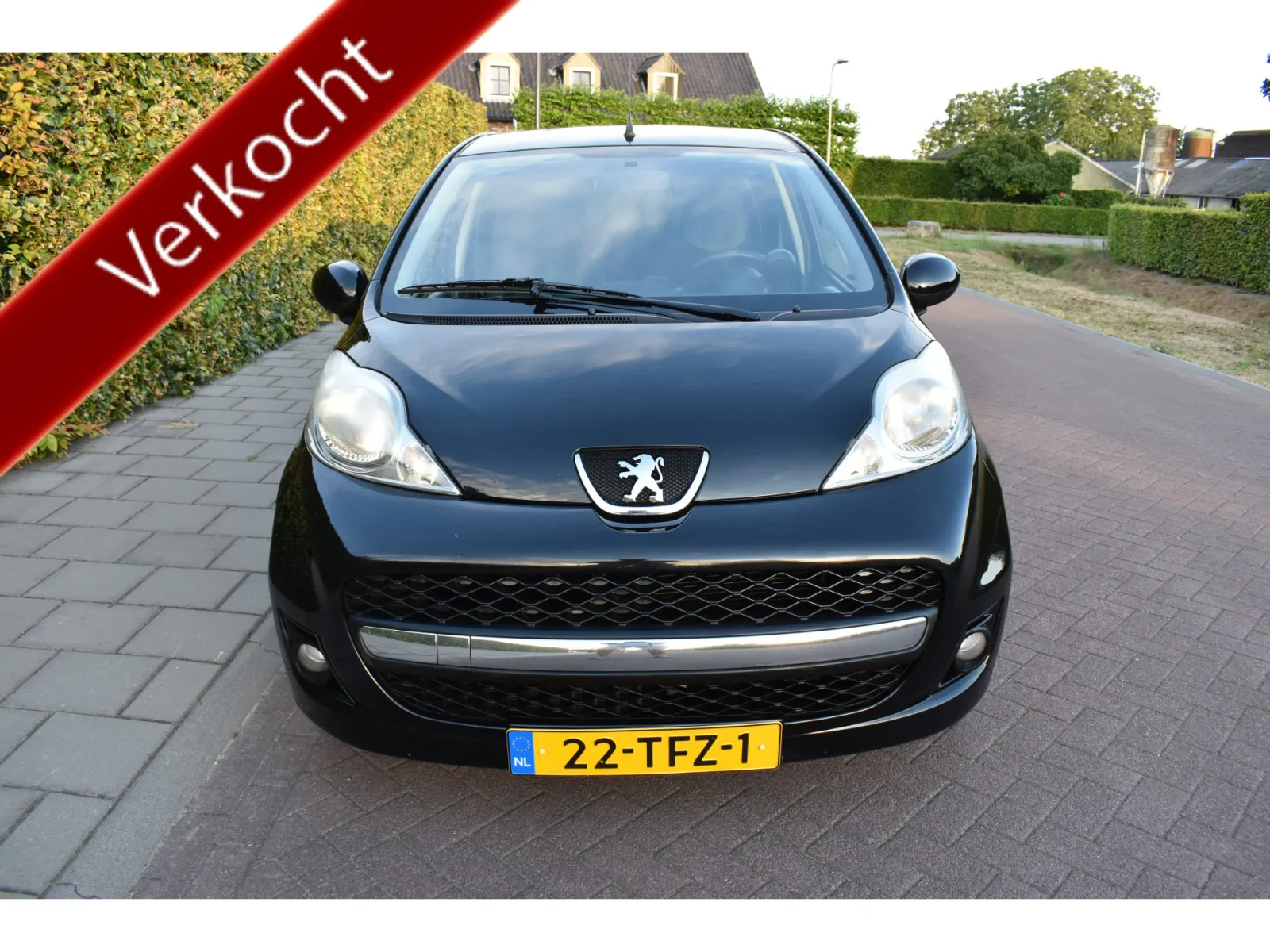 Peugeot 107 (2012) — foto 1