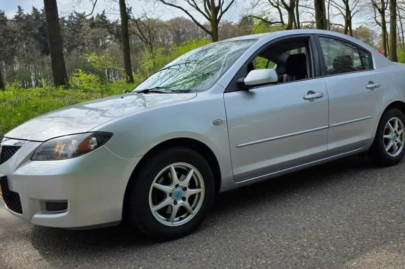 Mazda 3 (2008)