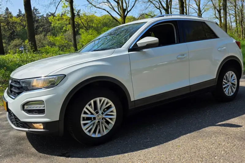 Volkswagen T-Roc (2019)