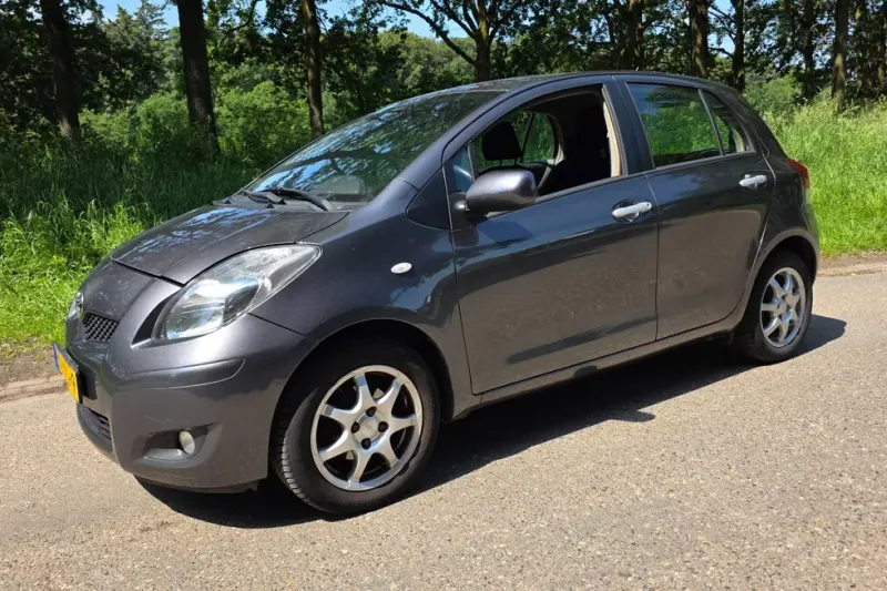 Toyota Yaris (2010)