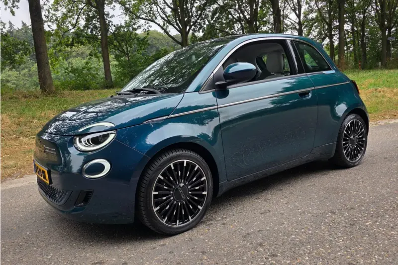 Fiat 500 (2021)