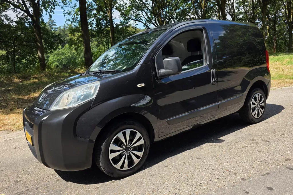 Peugeot Bipper (2011) — foto 1