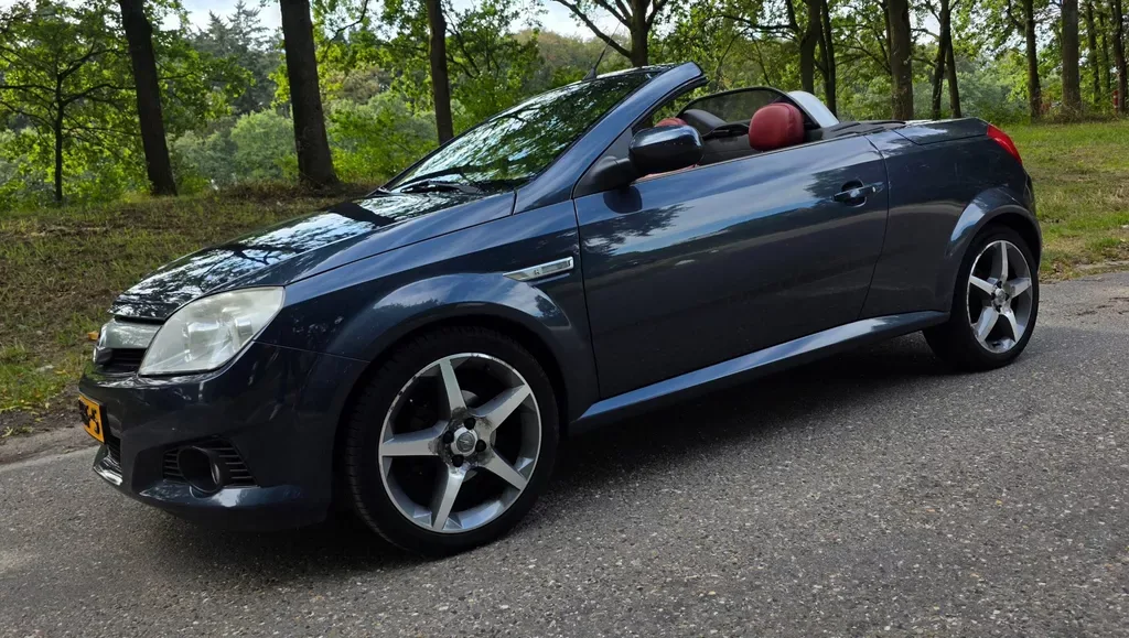 Opel Tigra (2008) — foto 1