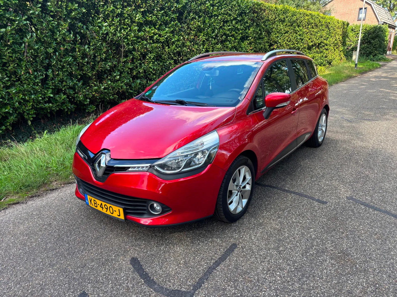 Renault Clio (2015) — foto 1