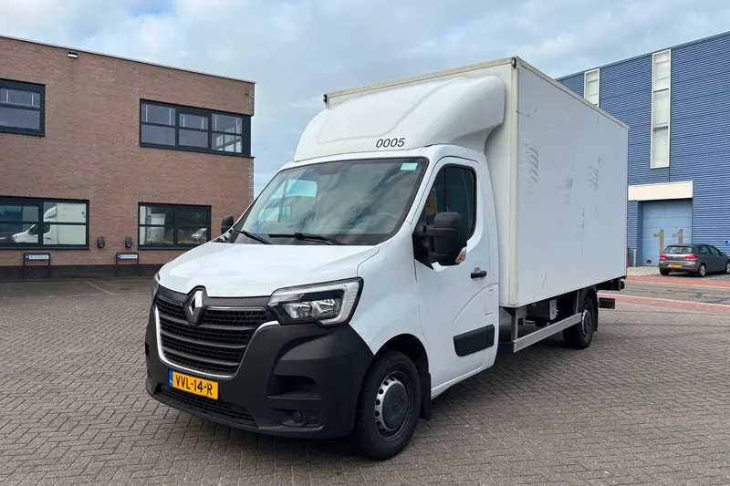 Renault Master (2023)