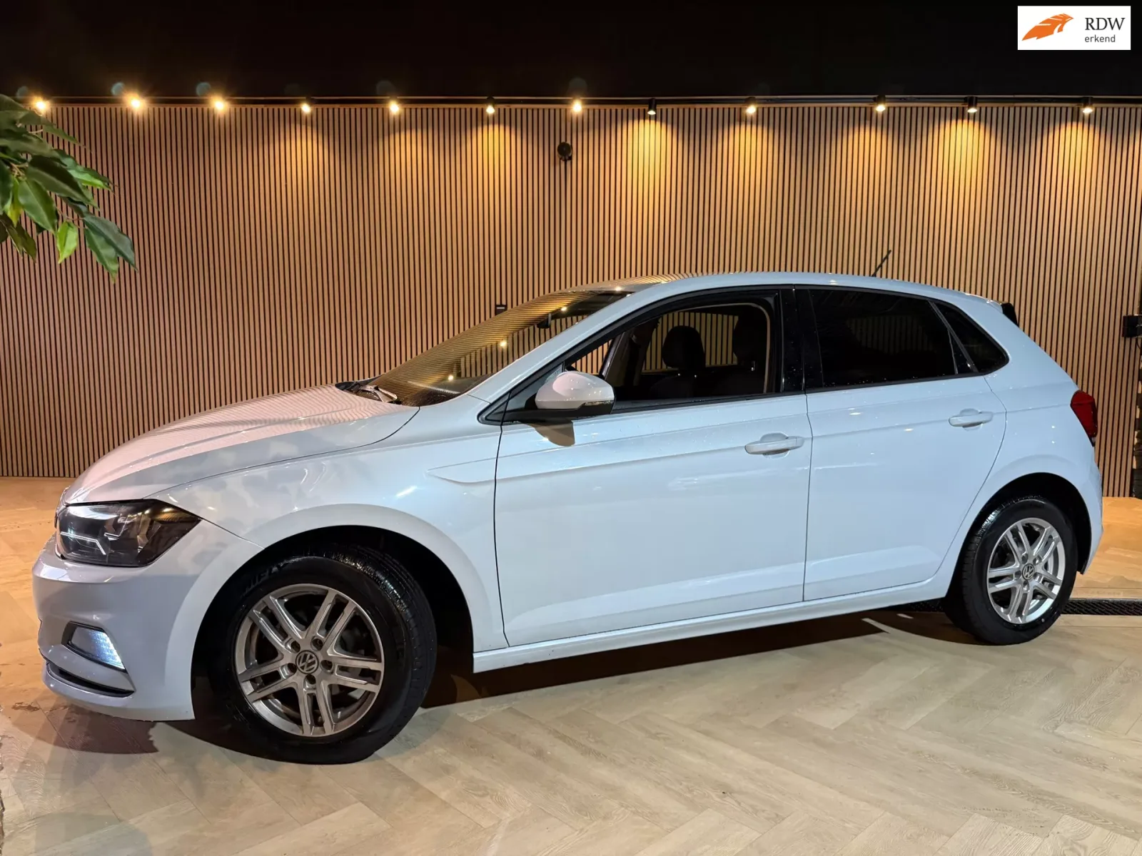 Volkswagen Polo (2018) — foto 1