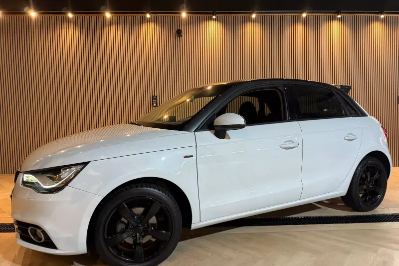 Audi A1 (2012)