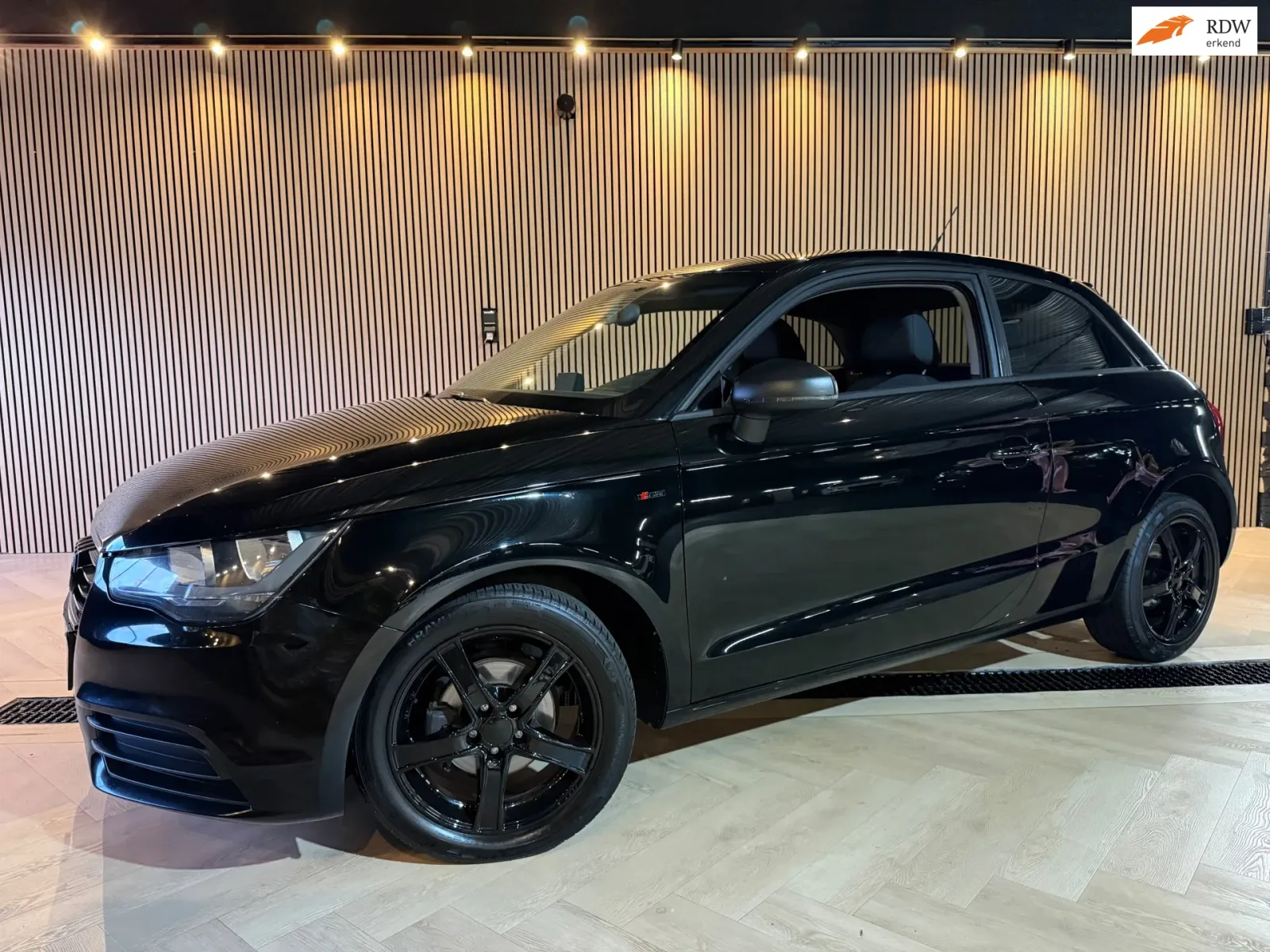 Audi A1 (2011) — foto 1