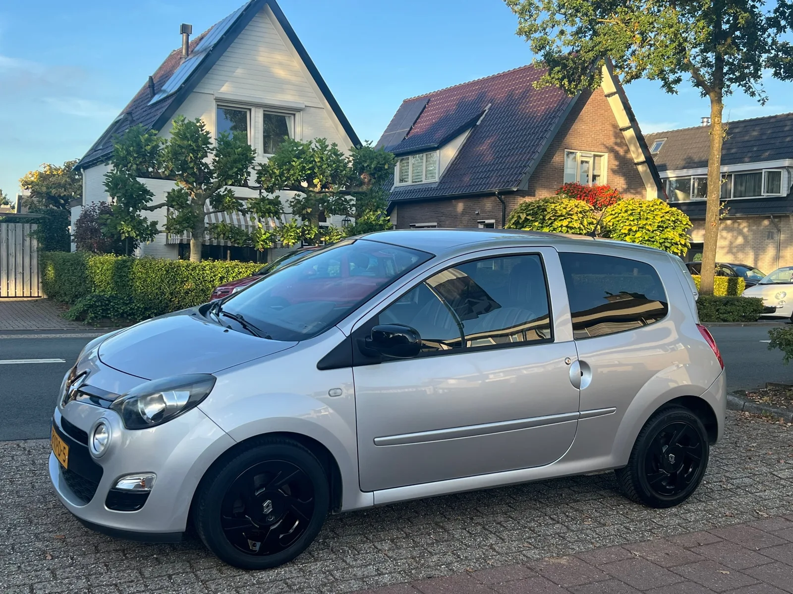 Renault Twingo (2012) — foto 1