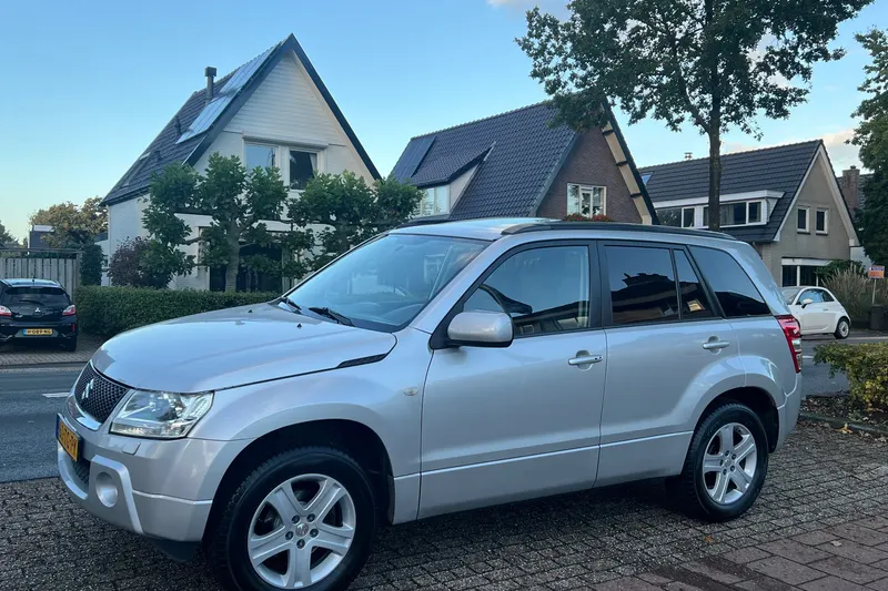 Suzuki Grand Vitara (2006)