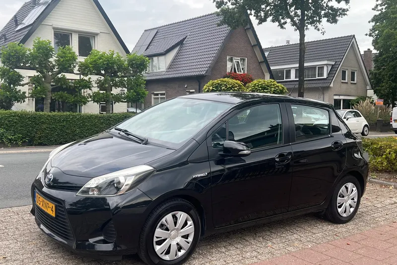 Toyota Yaris (2012)