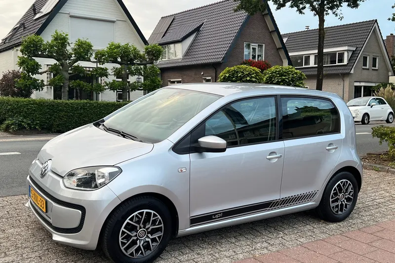 Volkswagen Up! (2014)