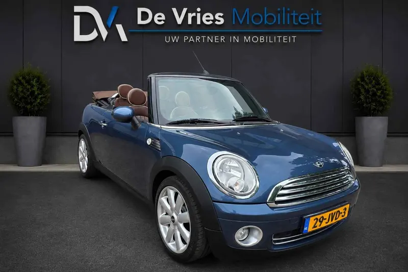 MINI Cooper (2009)